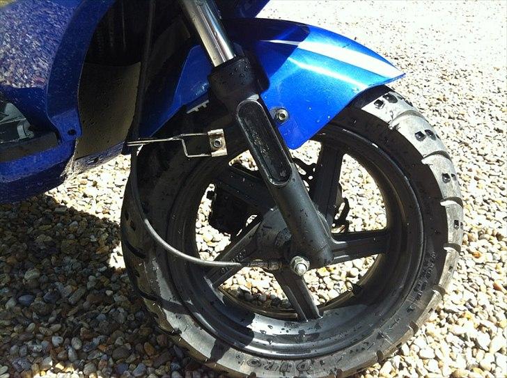 Giantco lambros AC DD [Tidl. scooter] billede 2