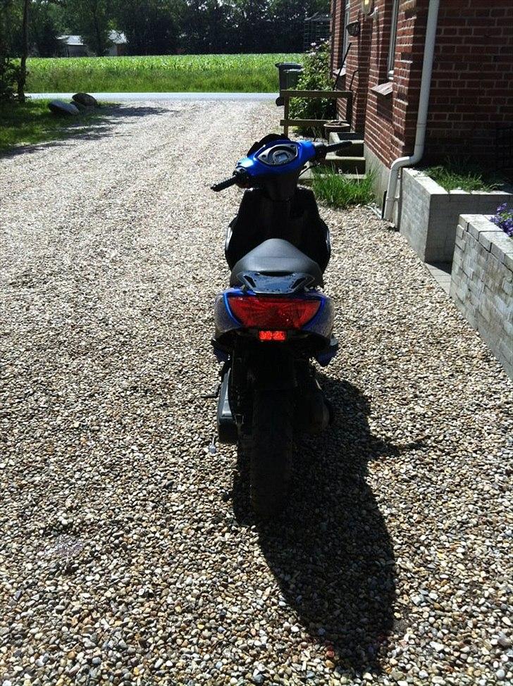 Giantco lambros AC DD [Tidl. scooter] billede 6