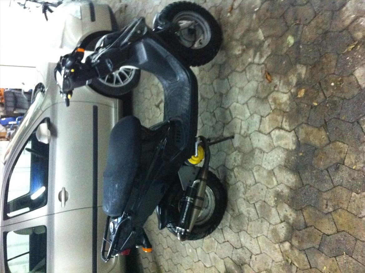 PGO hot 50 billede 3