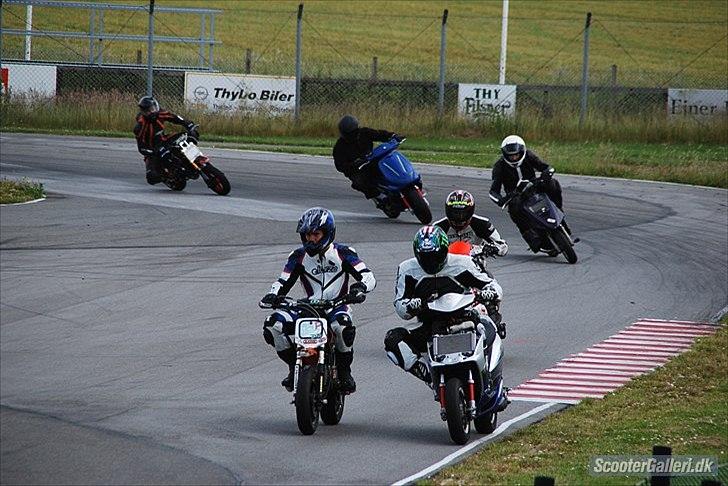 Yamaha Jog RR Solgt i dele :( vil blive savnet :'( billede 17