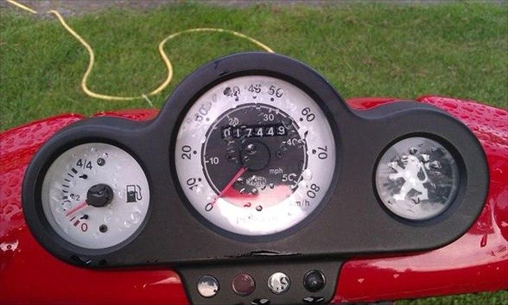 Peugeot Speedfight 2 Totalskadet billede 5