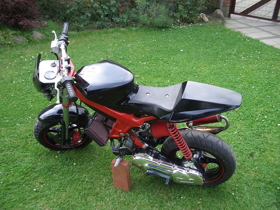 Suzuki Street Magic LC Custom [SOLGT] billede 2