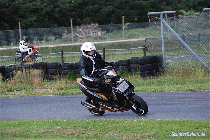 Yamaha Jog RR TS *bygget om* billede 2