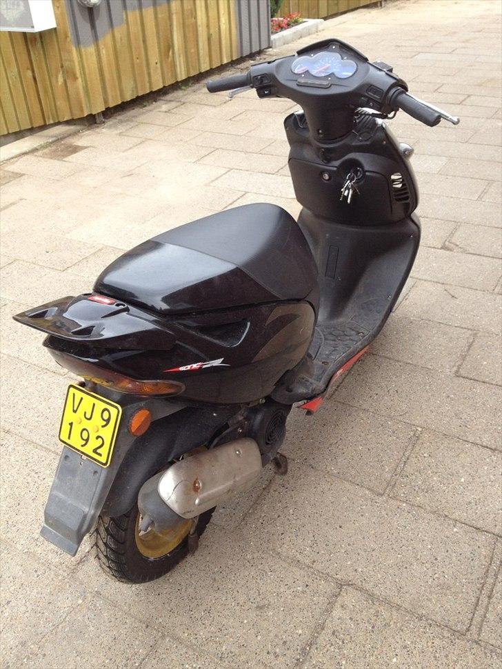 Aprilia Sonic billede 2