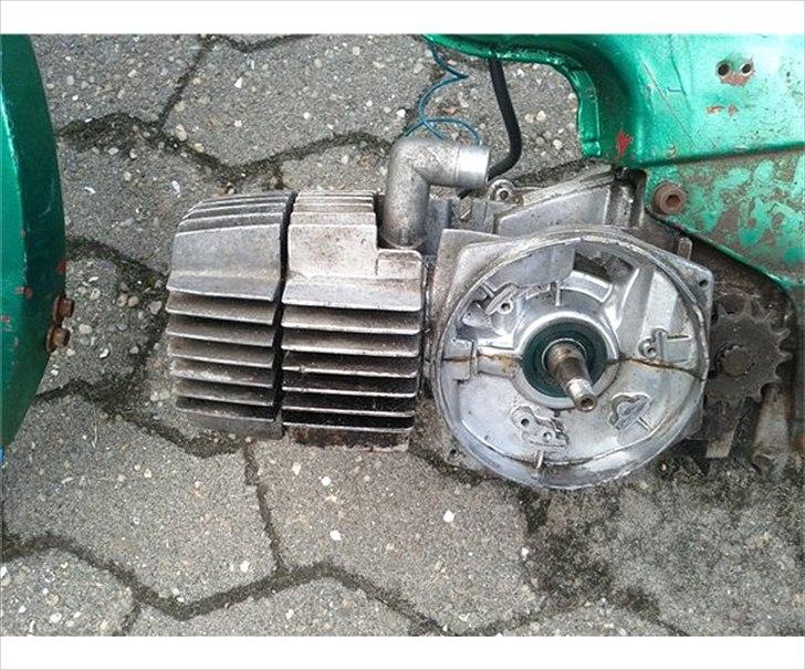 Puch maxi - billede fra venste side billede 4