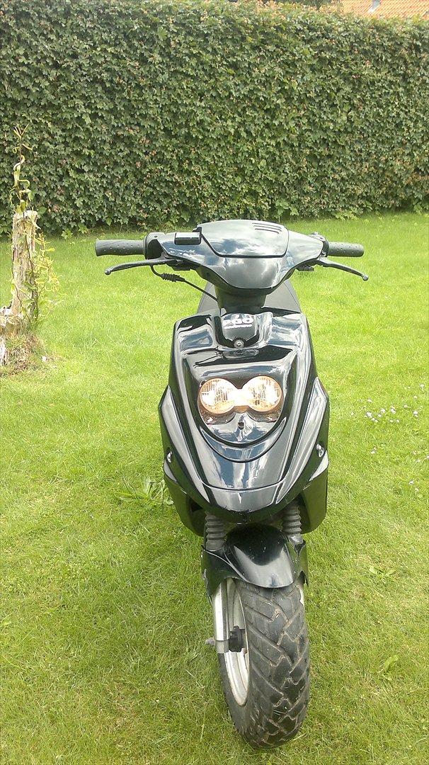 PGO hot 50 SOLGT billede 1