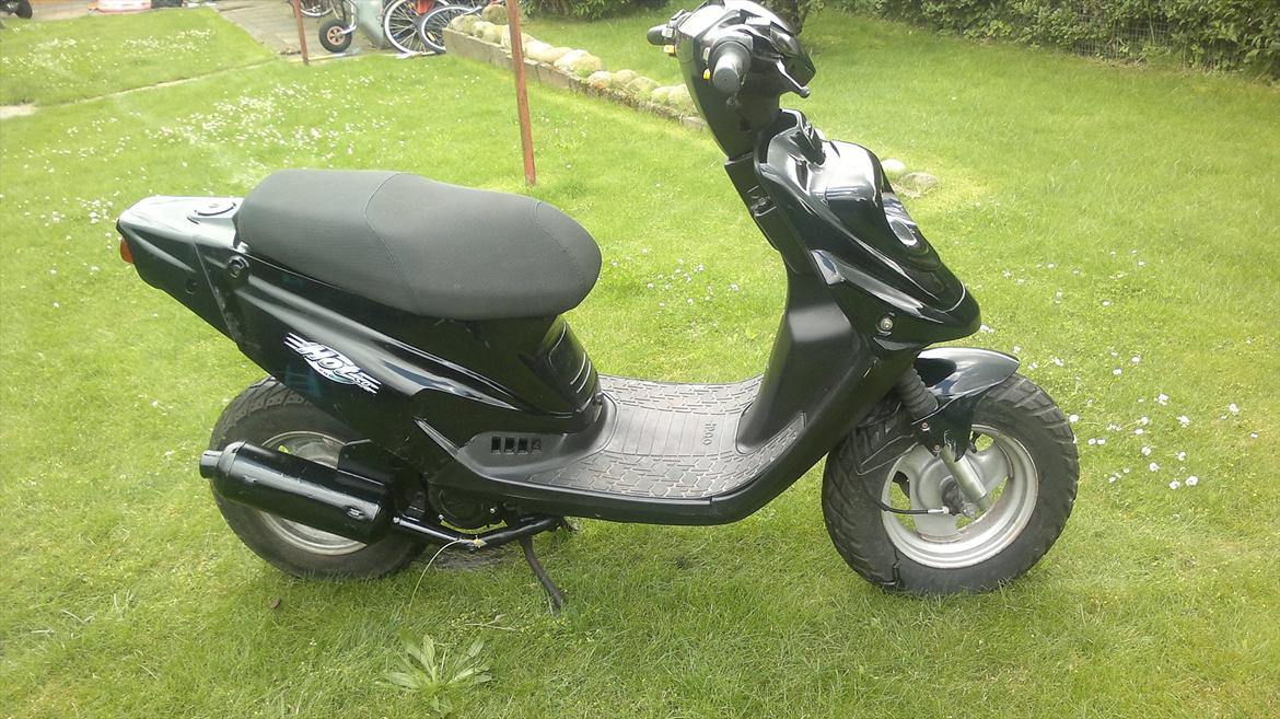 PGO hot 50 SOLGT billede 2