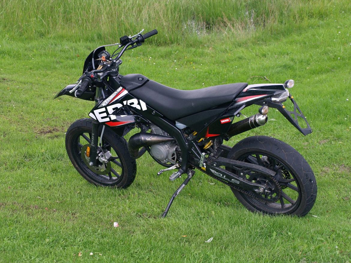 Derbi senda DRD X-TREME SM 50. 2011 billede 2