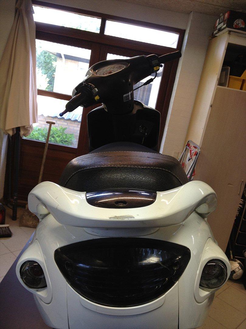 PGO White Magic AC  billede 10