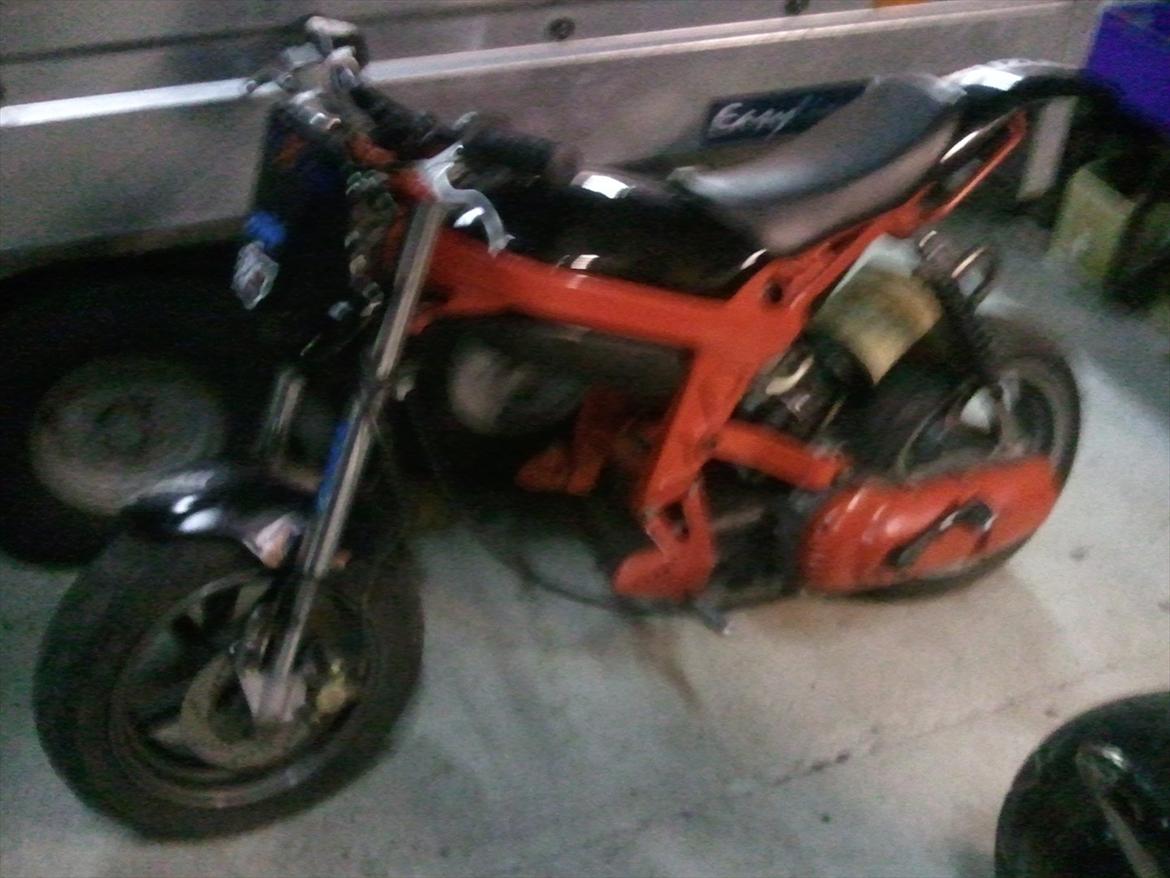 Suzuki Street Magic TPR billede 15