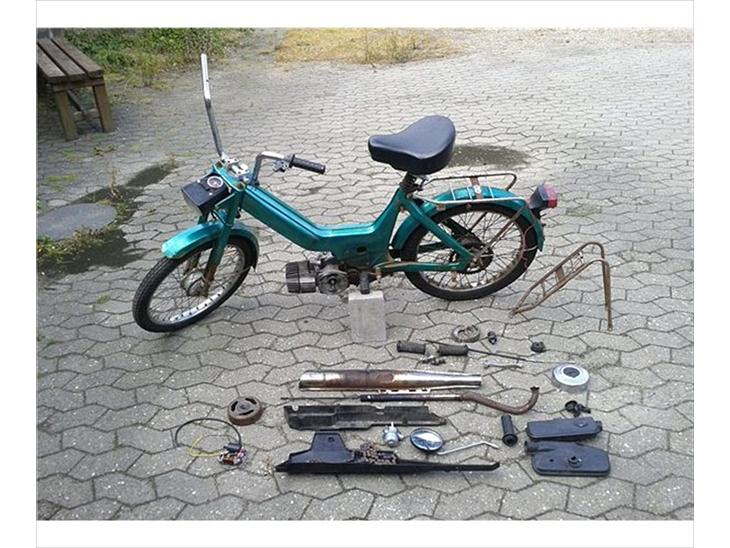 {{currentPhoto.altText}} billede {{currentPhoto.number}}