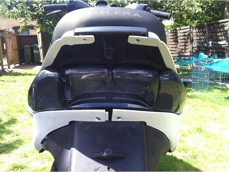 {{currentPhoto.altText}} billede {{currentPhoto.number}}