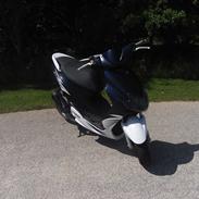 Yamaha Jog r (TOTALT SKADET )