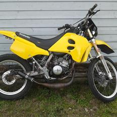 Suzuki RMX