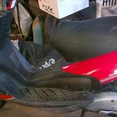 Aprilia sr50 WWW