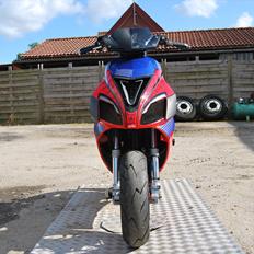 Aprilia SR50R Factory BB77 - Spiderman Edition