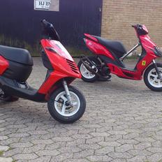 Aprilia sonic pata negra