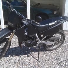 Suzuki RMX
