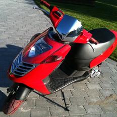 Aprilia Sonic AC
