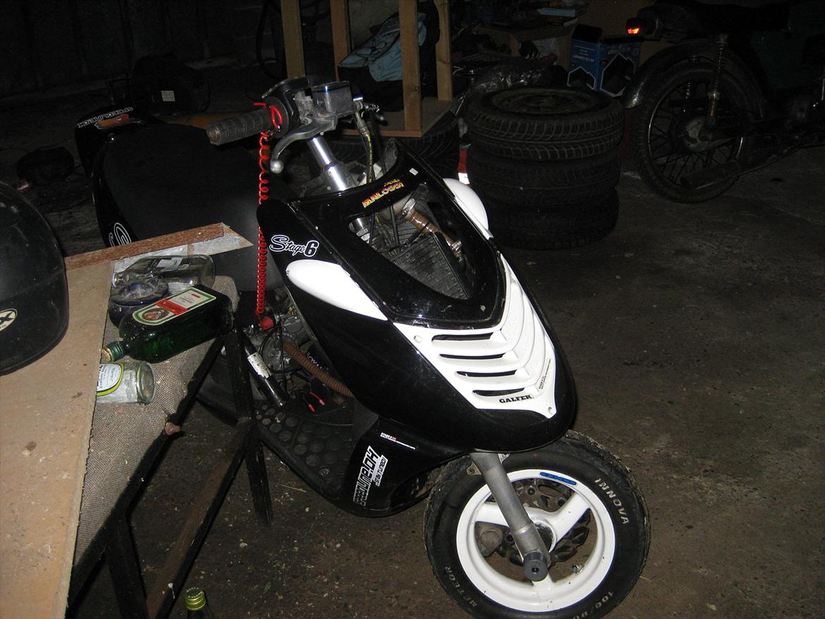 Aprilia R-setup sonic - SOLGT billede 4