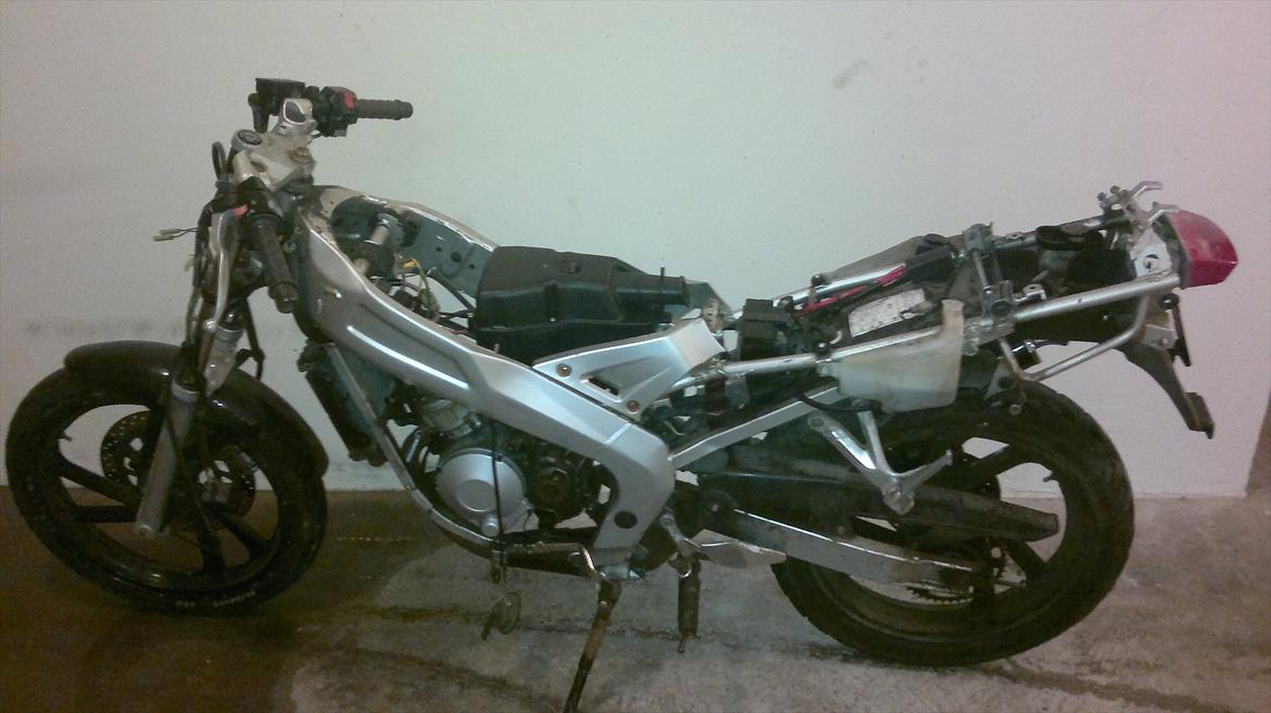 Yamaha tzr50  billede 3