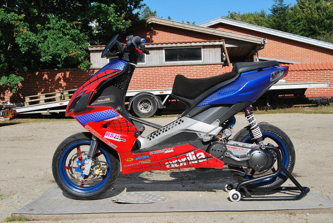 Aprilia SR50R Factory BB77 - Spiderman Edition billede 4