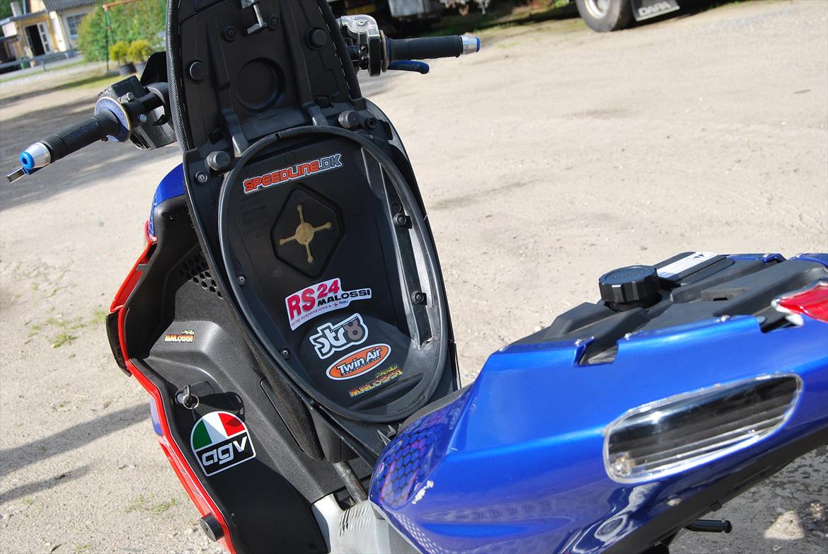 Aprilia SR50R Factory BB77 - Spiderman Edition billede 14