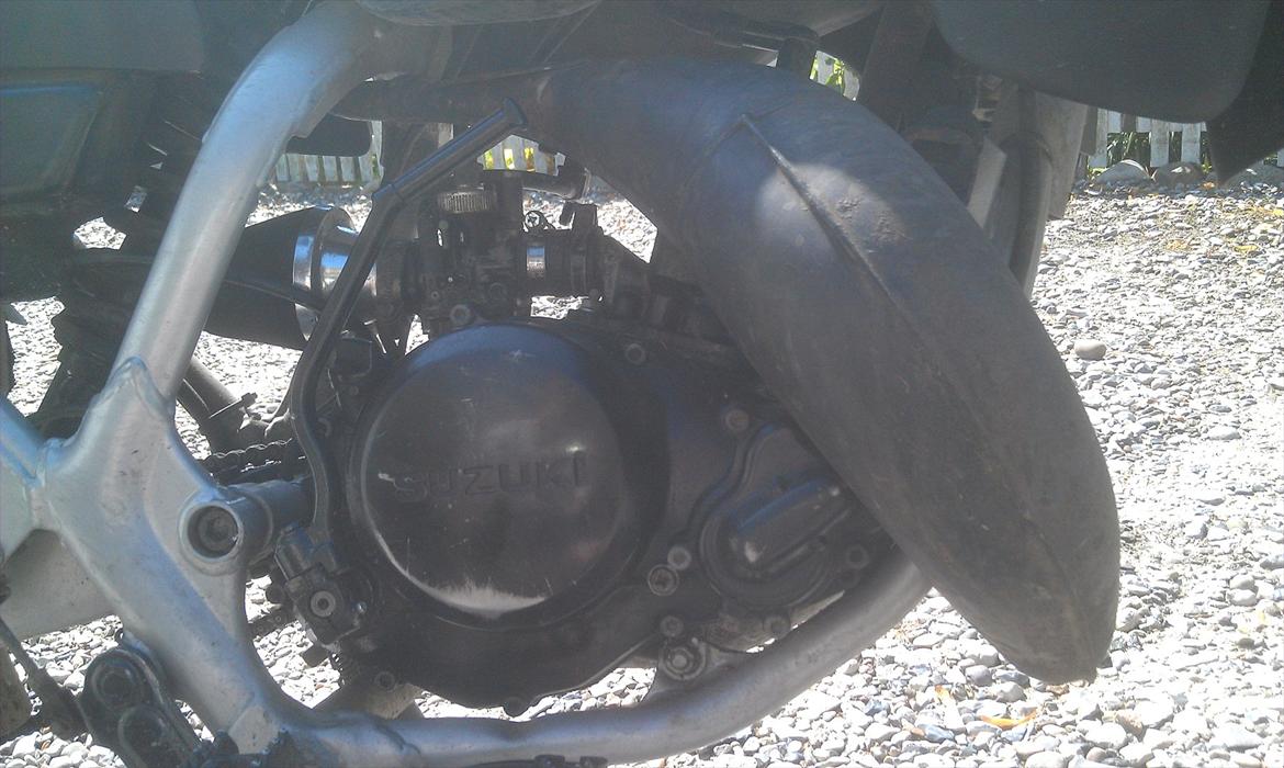 Suzuki RMX billede 4
