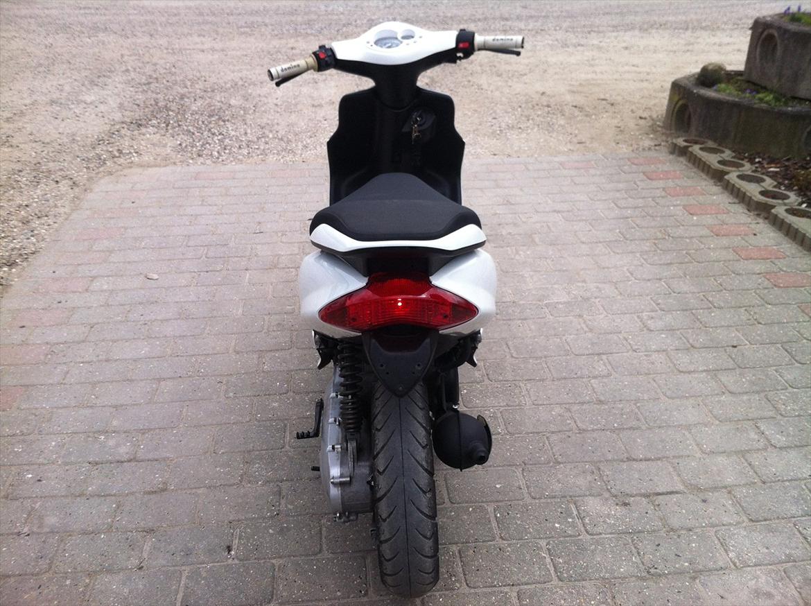 Yamaha Jog R billede 3