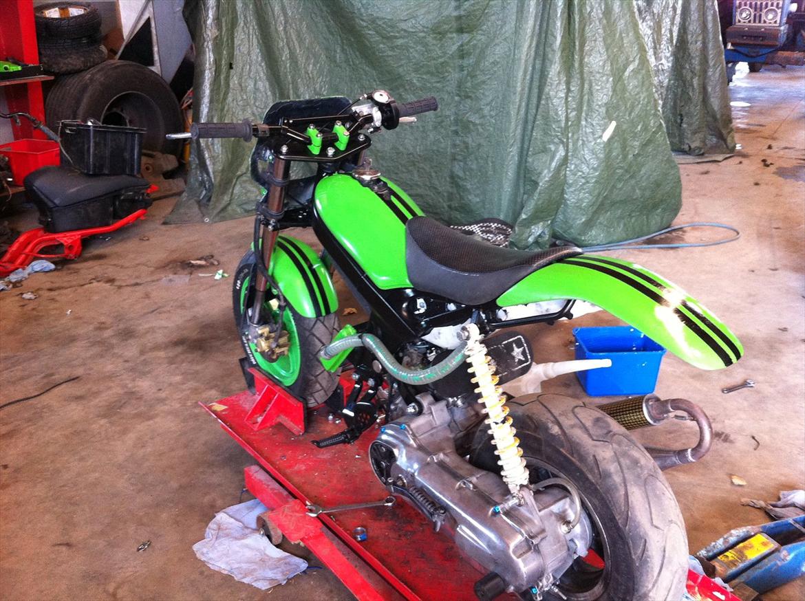 Suzuki Street Jog R billede 2