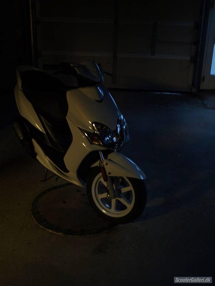 Yamaha jog r billede 5