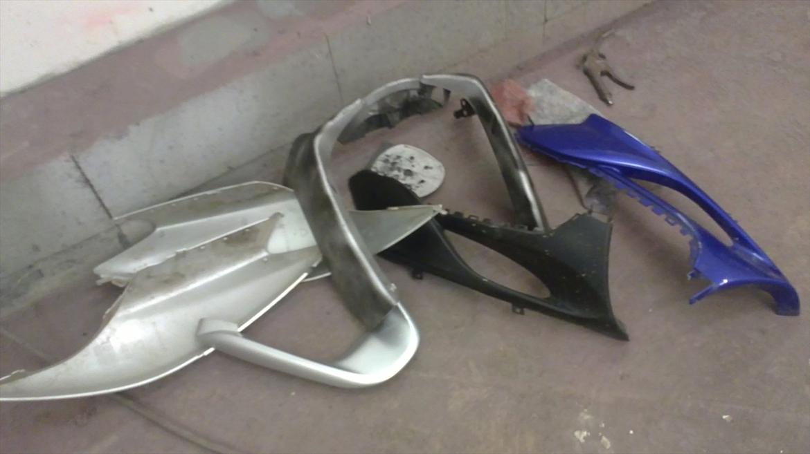 Yamaha Jog R SKADET! billede 16