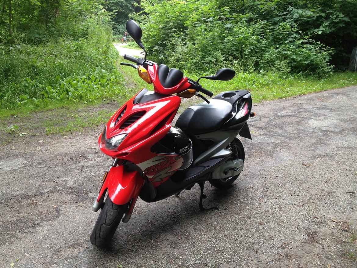 Yamaha aerox billede 3