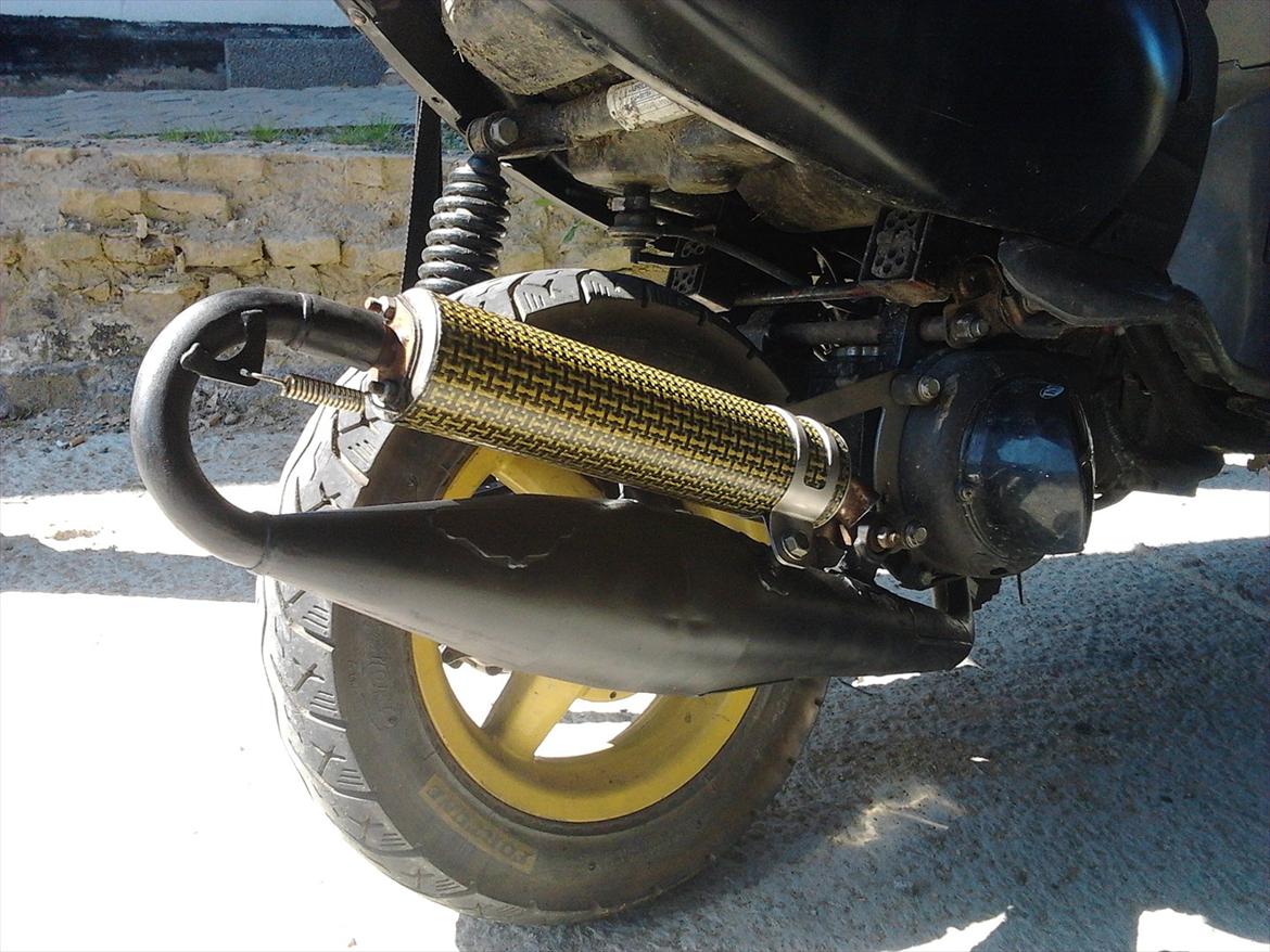 Aprilia Sonic //S-line// billede 1