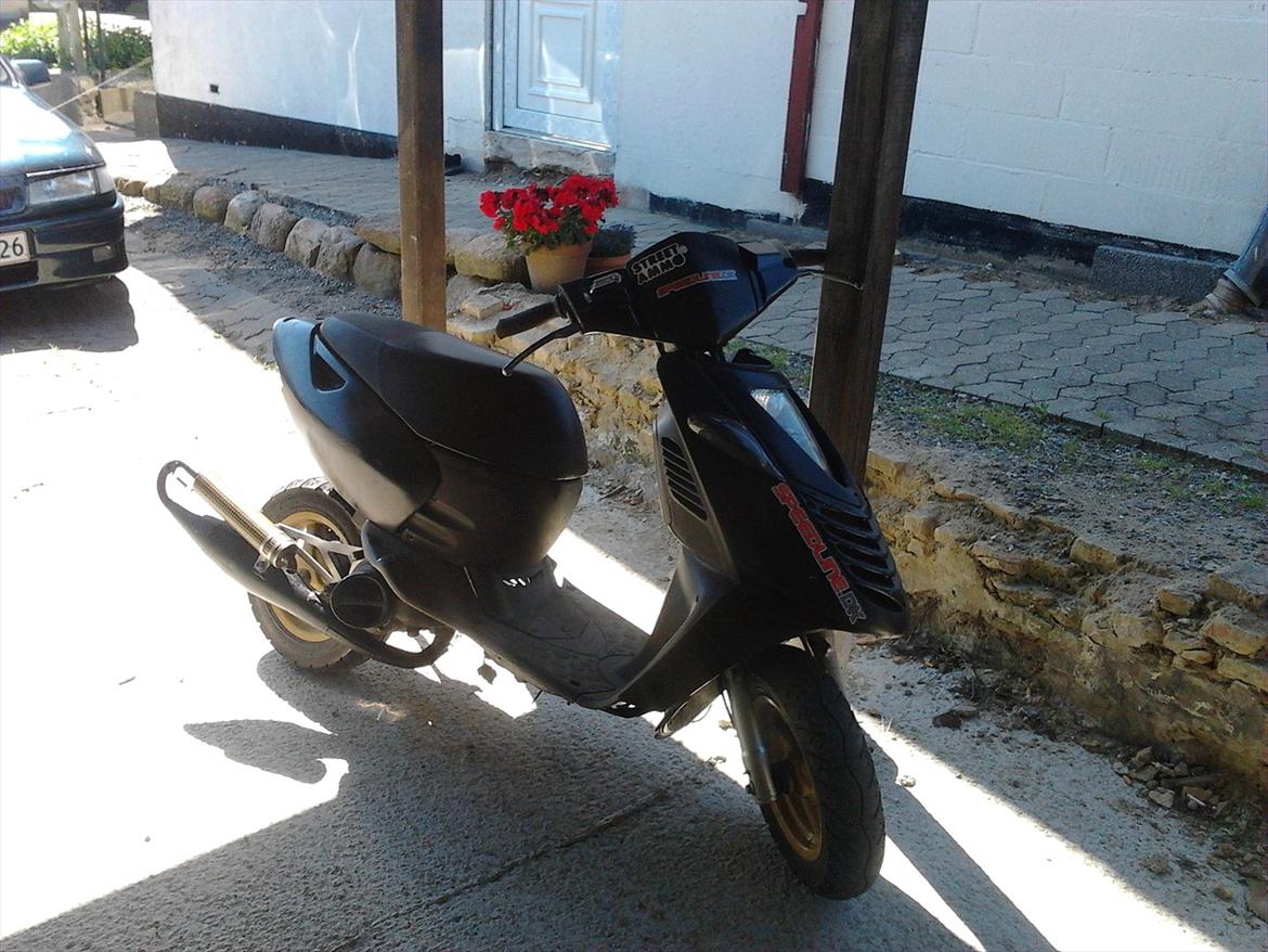 Aprilia Sonic //S-line// billede 2