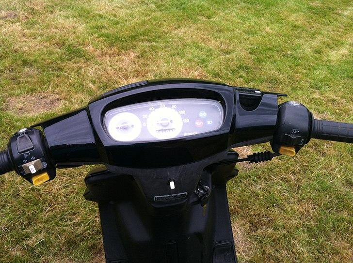 PGO Hot 50 billede 2