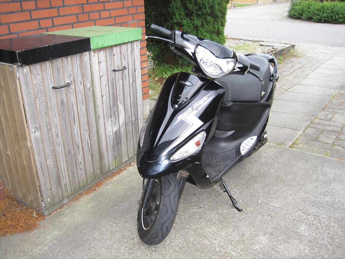 PGO black magic billede 3