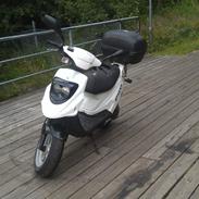 PGO Hot 50 30'er solgt