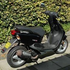 Yamaha Neos