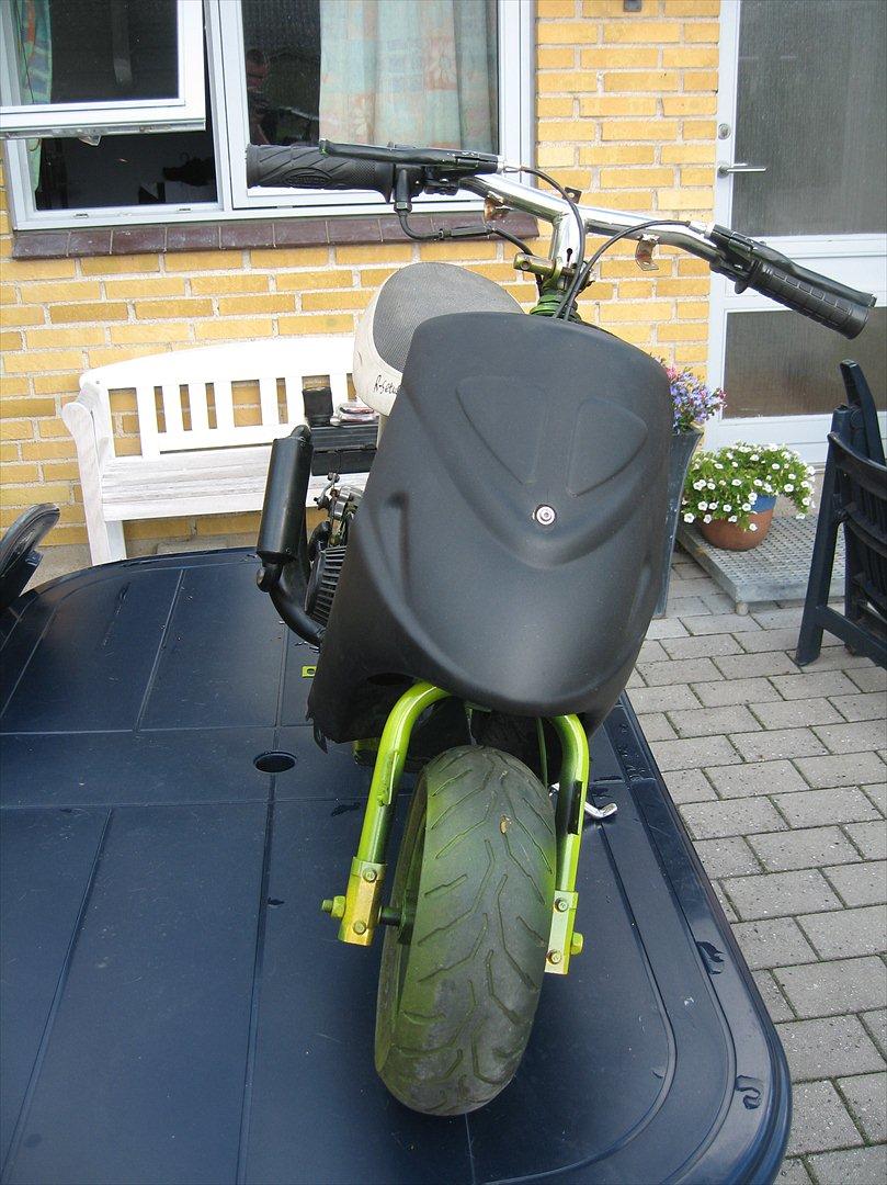 Polini Pocket-Scooter Solgt 500kr billede 2