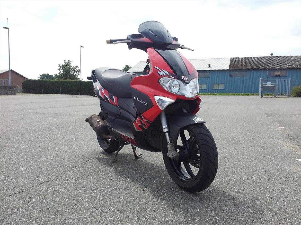Gilera New Runner SP AC DD - NU!! :) .. se billede 11-12 for hvordan den så ud før ! billede 2
