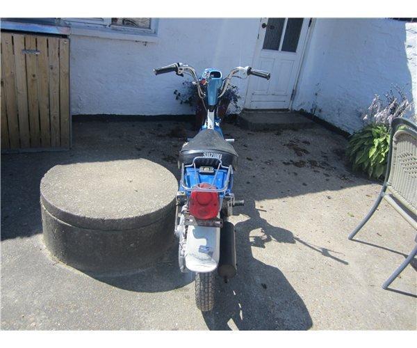 Suzuki FZ 50 billede 4