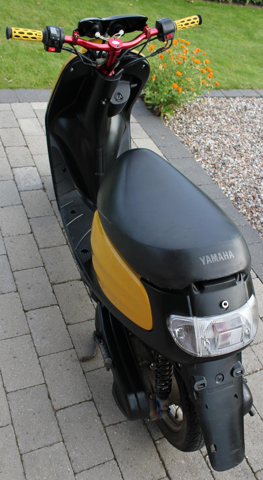 Yamaha Jog Space billede 3