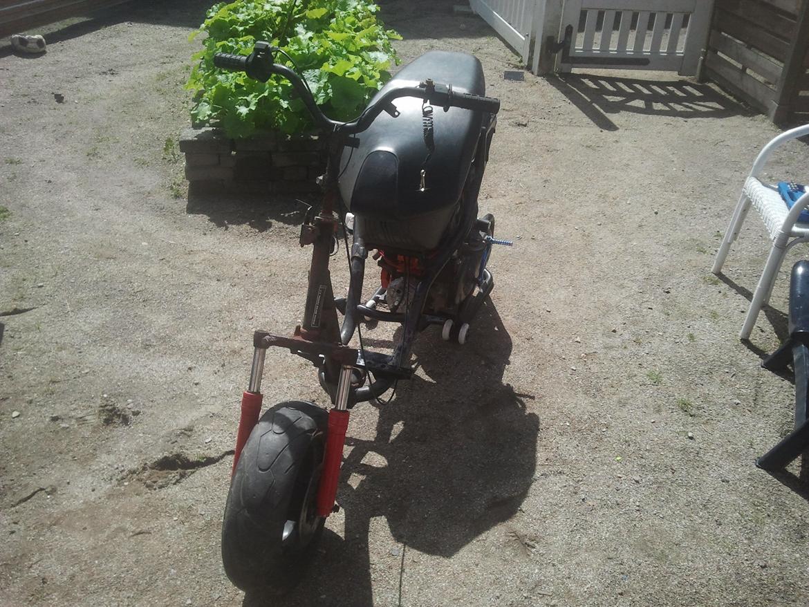 Yamaha neos billede 2