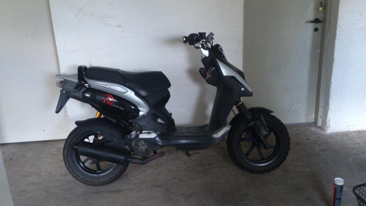 PGO PMX Naked billede 12