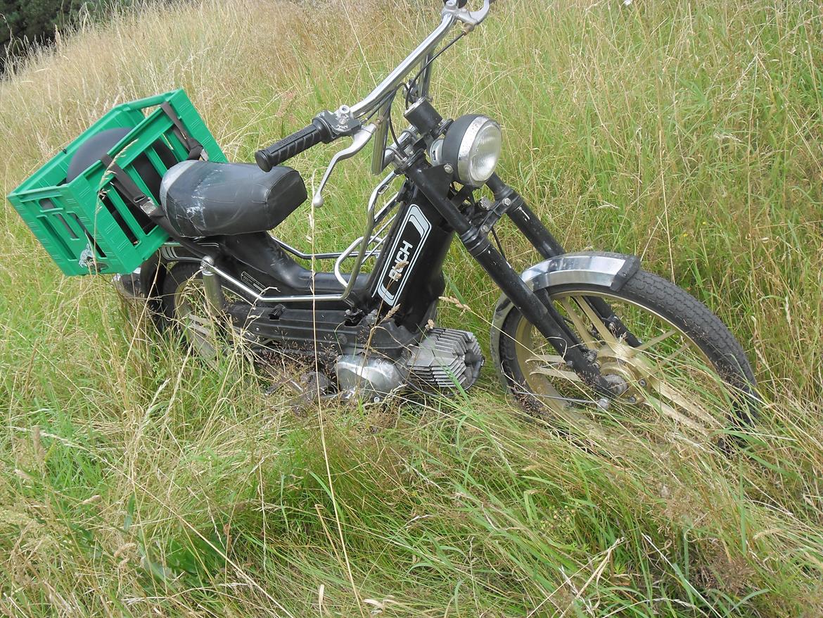 Puch maxi P1 '' THE BLACK KNIGHT'' billede 1