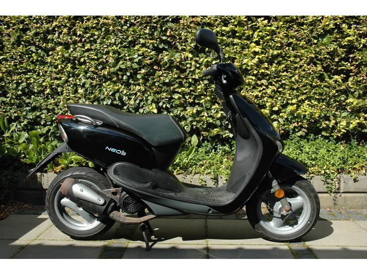 {{currentPhoto.altText}} billede {{currentPhoto.number}}