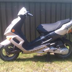 Peugeot Speedfight LC