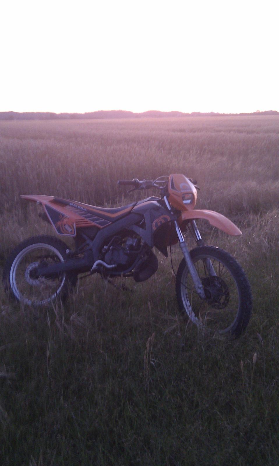 Gilera RCR LC DD SOLGT billede 2