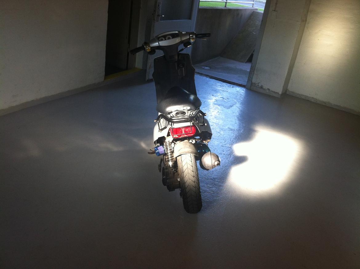 PGO Hot 50 (AV AV) billede 4